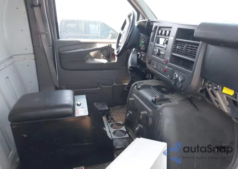 2015 Chevrolet Express 2500 Work Van из США, поврежденный, VIN 1GCWGFCF6F1167832